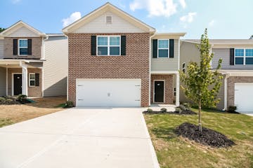 10910 Wheeler Trce Hampton, GA 30228